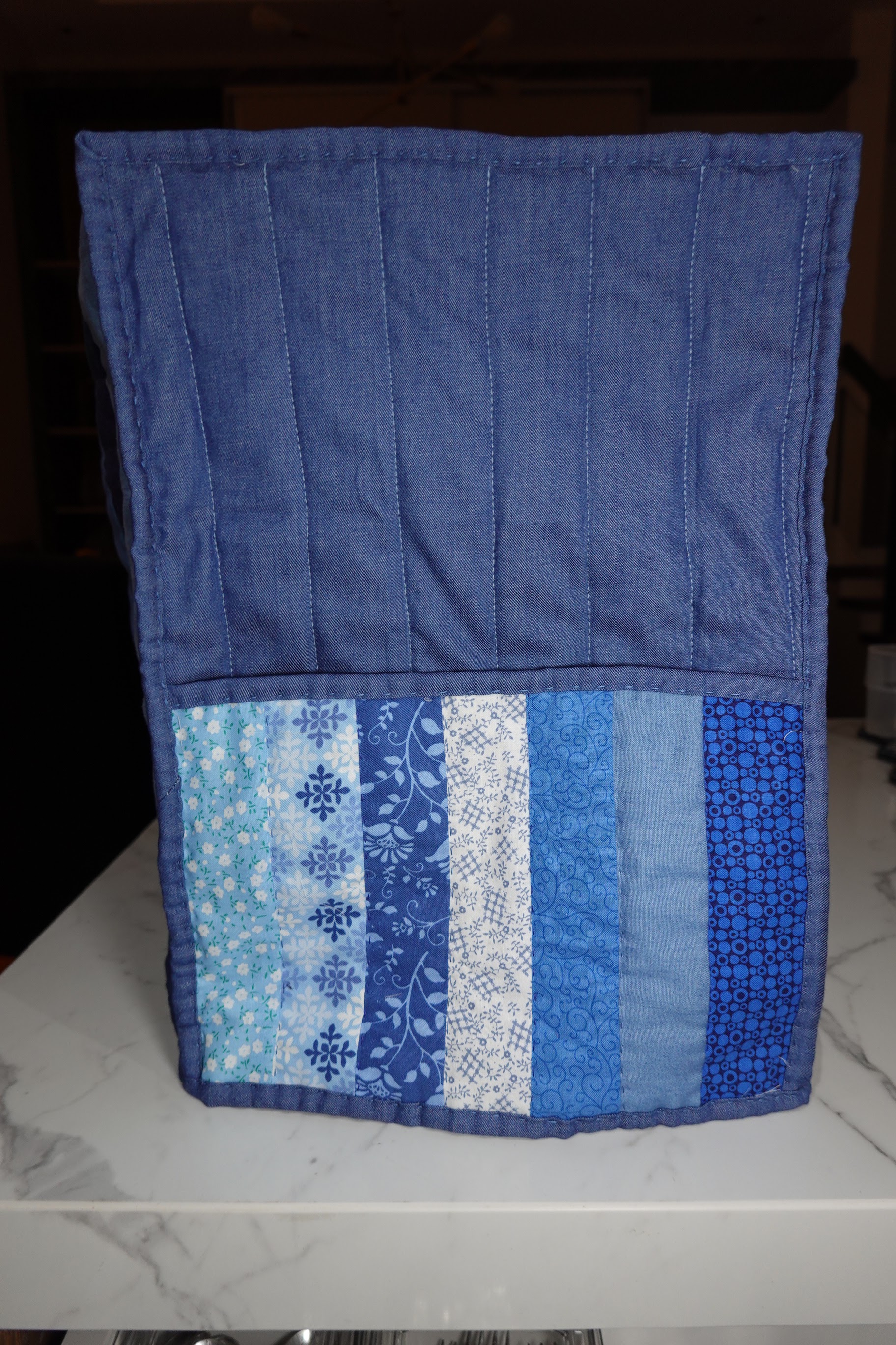 Stitching: Turned the Cat Quilt into a KitchenAid Cover