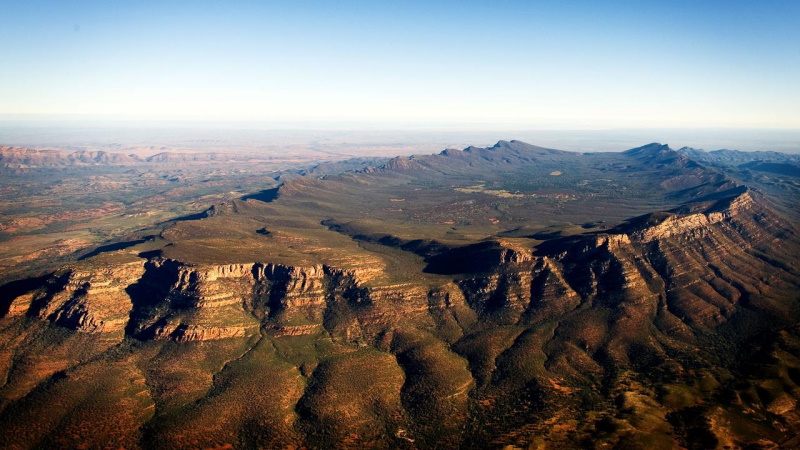 Análise de Fenômenos Isotrópicos e Anisotrópicos por Variografia