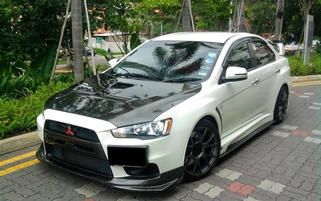 Gambar Mobil Lancer Evo 8 - Rommy Car