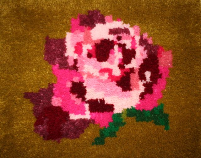 Heritage rose rug