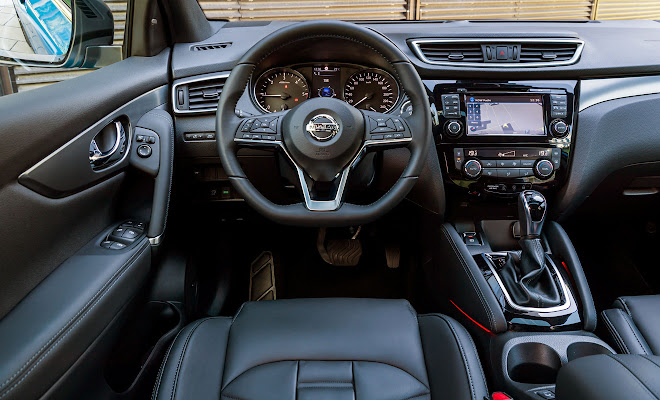 Nissan Qashqai cockpit