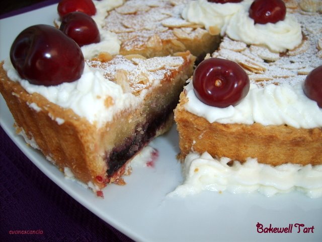 corte tarta bakewell