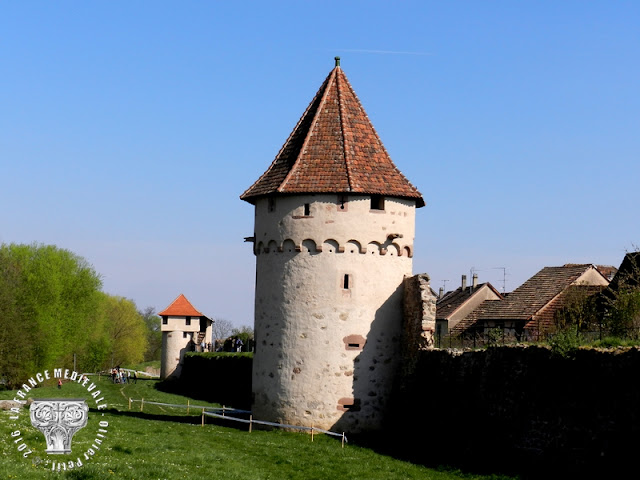 BERGHEIM (68) - Les remparts