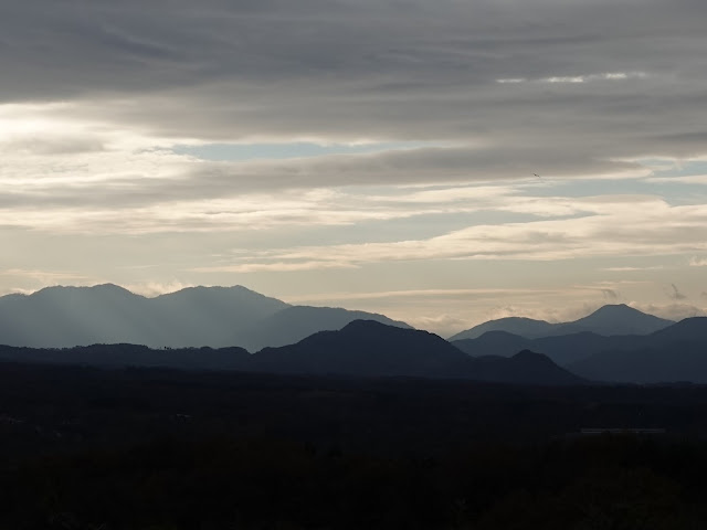 つぼかめ山の山頂付近からの眺望