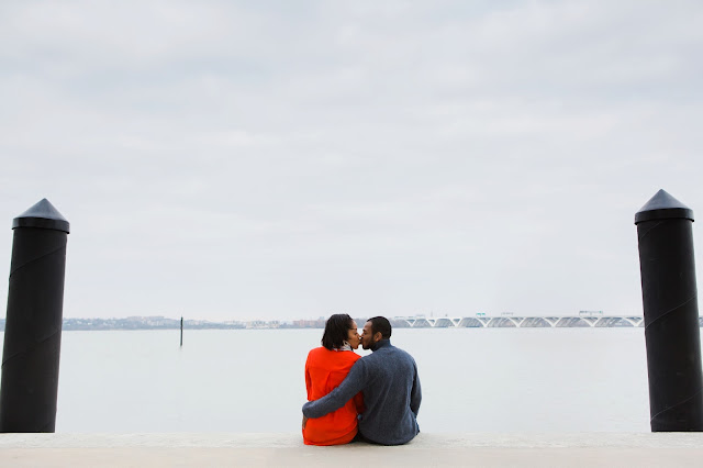 National Harbor Engagement Session | Photos by Heather Ryan Photography