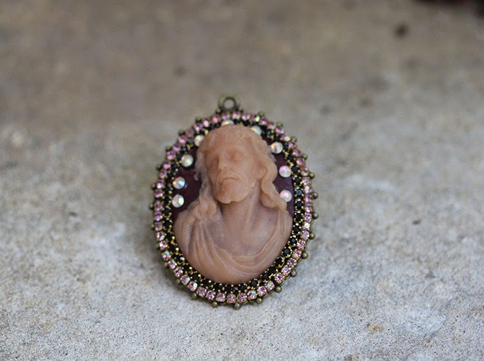 Our Lord and Savior Jesus Christ Cameo