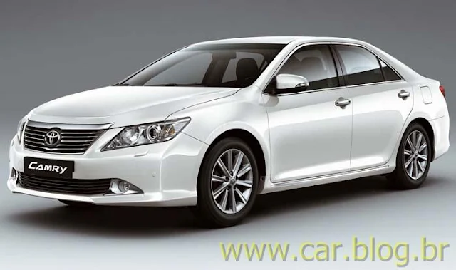 Novo Toyota Camry 2012- branco