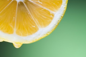 Image: Lemon water to boost health and fertility