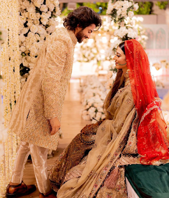 Laraib Khalid & Zarnab Fatima Beautiful Wedding Photoshoot HD