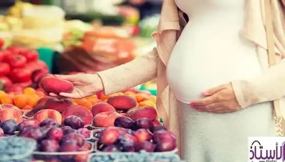 The-benefits-of-peaches-during-pregnancy-and-its-relationship-to-the-weight-of-the-child