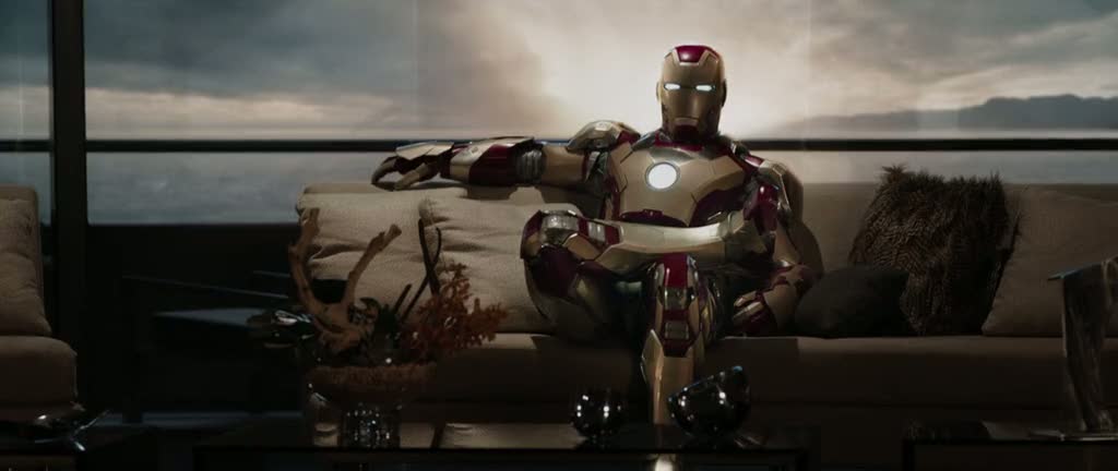 Screen Shot Of Iron Man 3 (2013) Dual Audio Movie 300MB small Size PC Movie