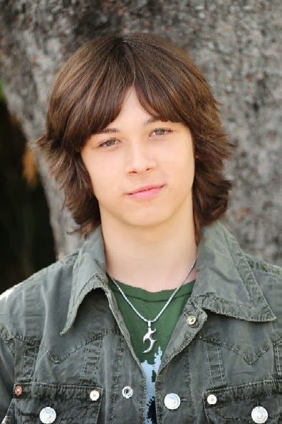 Leo howard HairStyles - Men Hair Styles Collection