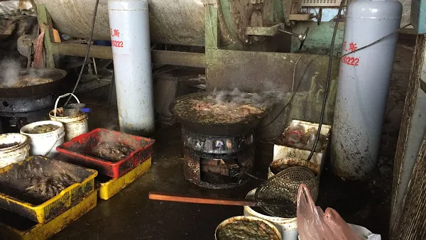 彰化查獲無良肥料廠 廢水直接排雨水道祭停工令