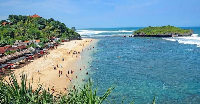 60+ Inspirasi Pantai Terdekat Dari Magelang, Gambar Pemandangan