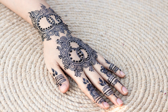 Back Hand Mehndi Designs