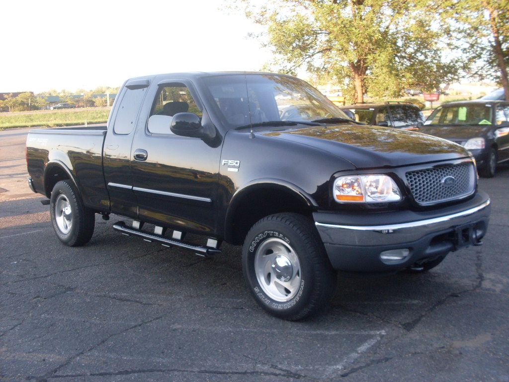 Ride Auto: 2001 Ford F150 4x4