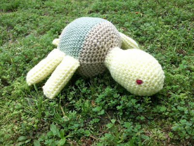 Plush toy turtle in crochet