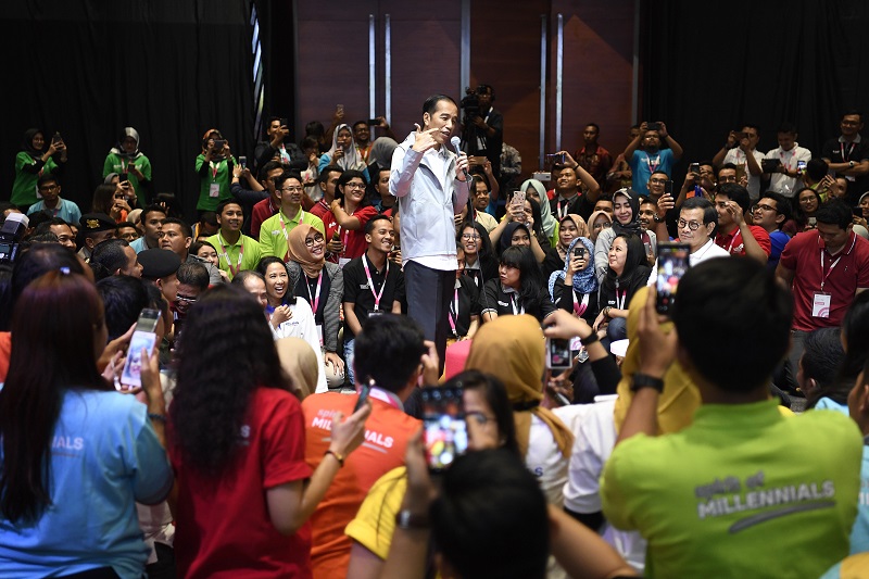 Kebijakan Jokowi Dinilai Mampu Tingkatkan Kompetensi Generasi Milenial, Kalian Setuju?