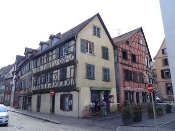 2017.08.23-030 maisons anciennes