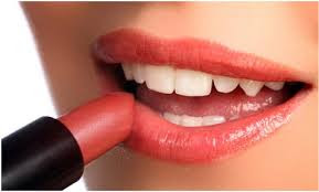 Merk Lipstik Untuk Bibir Kering Yang Bagus Dan Harganya