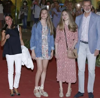 Spanish royals attend flamenco show