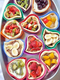 Pizza tartlet with fruit