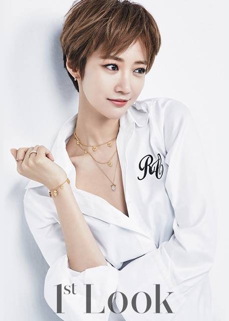 Go Jun Hee shows heriness for 1st Look  Daily K Pop News