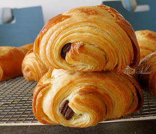 PAINS AU CHOCOLAT / CHOCOLATINE