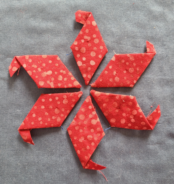 EPP star ornament tutorial | DevotedQuilter.com