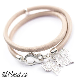 https://www.thebead.ch/product_info.php?info=p900_butterfly-s--damenarmband---in-vielen-farben-waehlbar.html