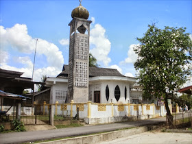 Masjid Mukim Aur Gading