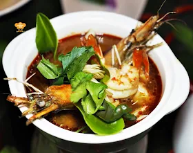 Southern Thai Food - Pak Tai - TOM YUM GOONG - Tom Yam Soup