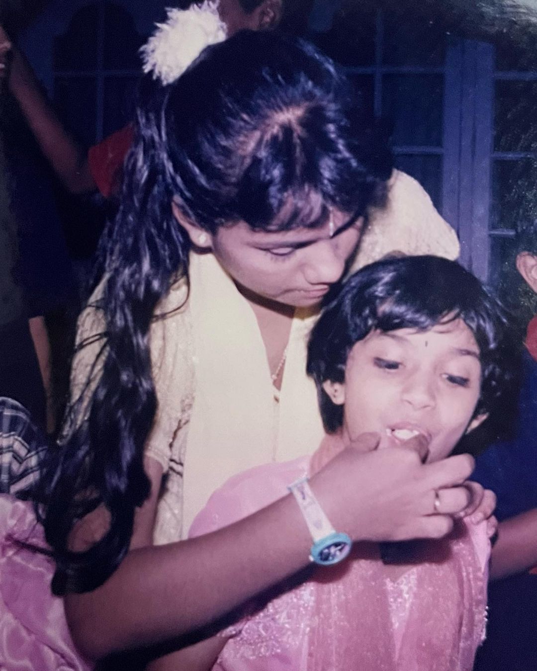 South Indian Actress Keerthy Suresh Childhood Pic with Elder Sister Revathy Suresh | South Indian Actress Keerthy Suresh Childhood Photos | Real-Life Photos