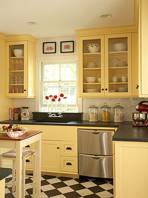 How To Antique Kitchen Cabinets
