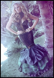 Kaki West - Fashion Video 