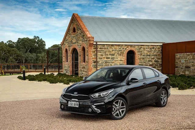 Novo Kia Cerato 2019