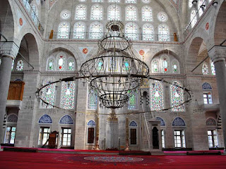 جامع مهرماه سلطانه في إسطنبول
