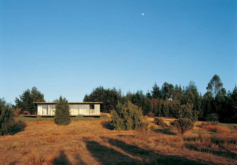 Casa que se integra al Paisaje Trasandino - Felipe Assadi