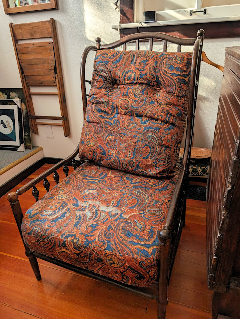 Upcycling a Vintage Thrift Store Chair