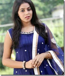 shamna_kasim_cute_photoshoot_pics