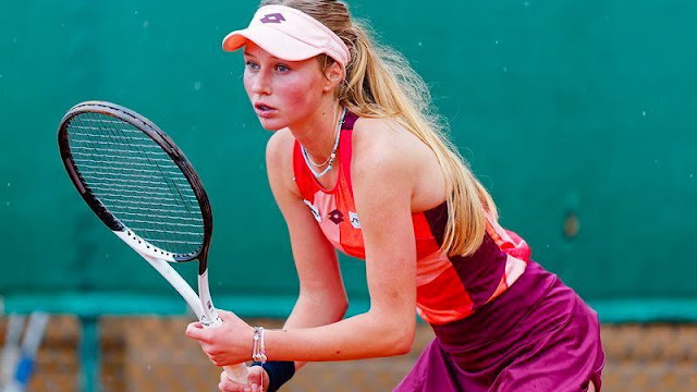 Derrière Swiatek, tennis féminin polonais recherche d'un nouveau souffle