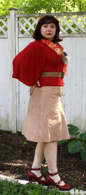 today's outfit, Natori top, kimono top, suede skirt, Fluevog mary janes