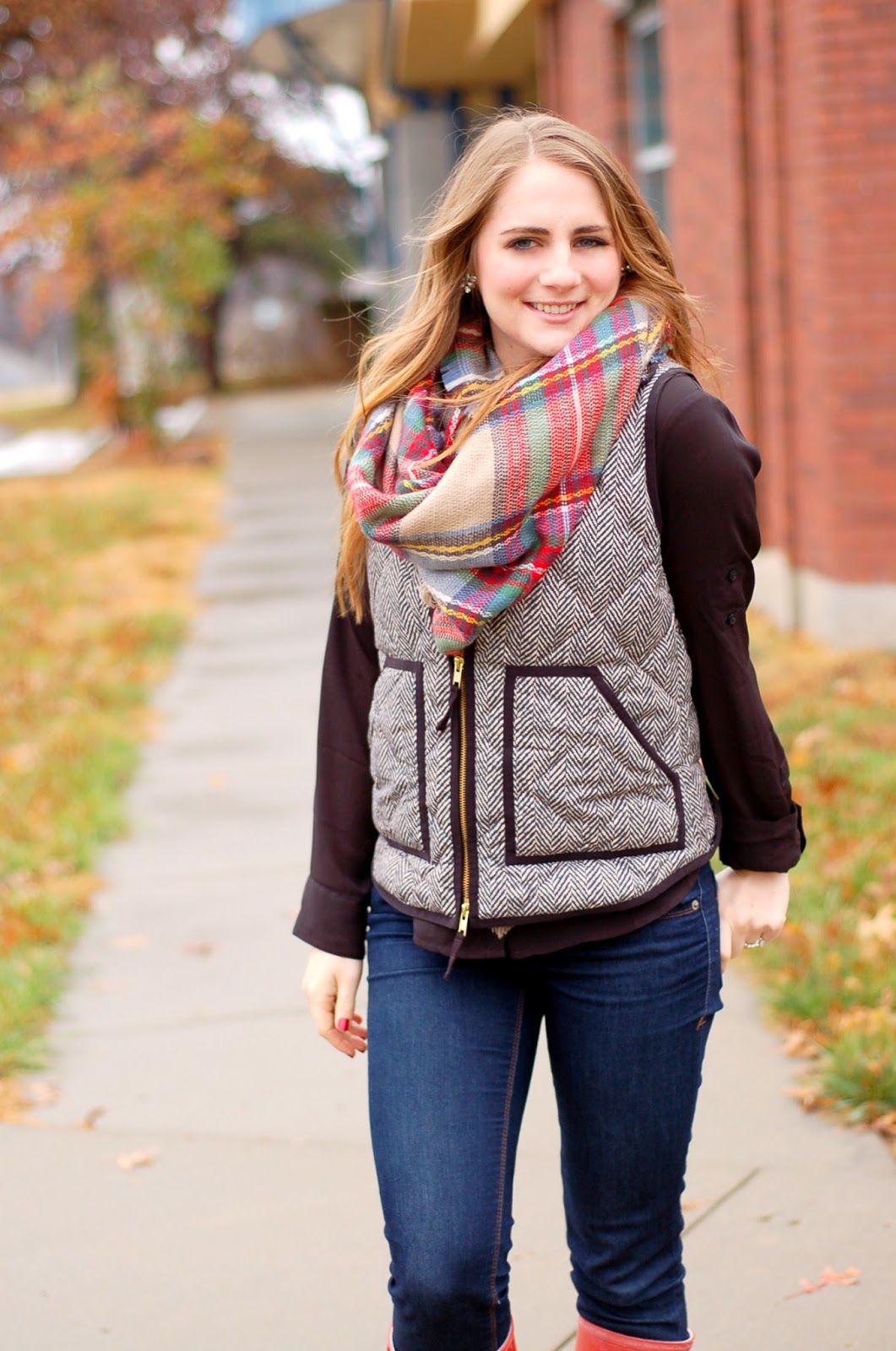 what to wear with a herringbone vest