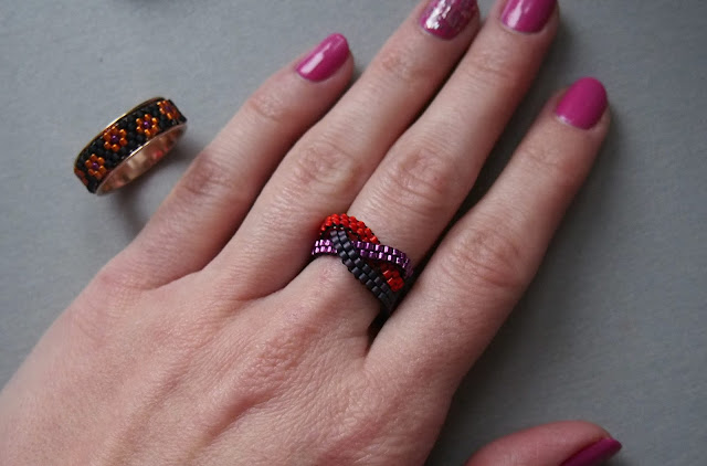 Peyote weaved ring