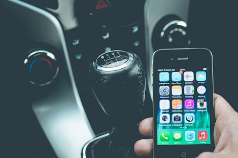 Weekly Tip - Explaining California's New Cell Phone Laws