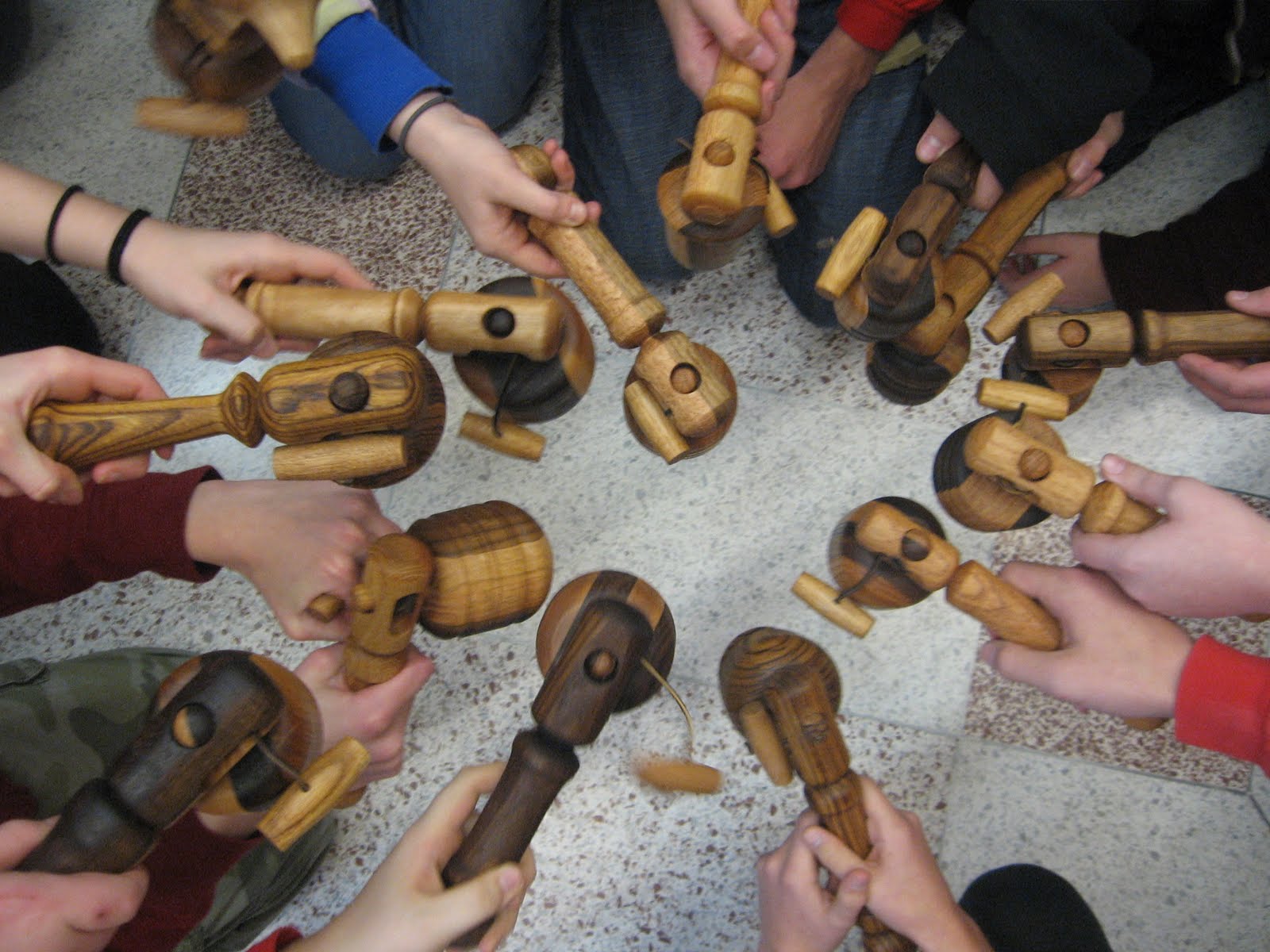 mr. wiemers' shop: wooden tops are finished