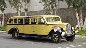 1937 White Model 706 at Mecum Auctions, Monterey, California 2016
