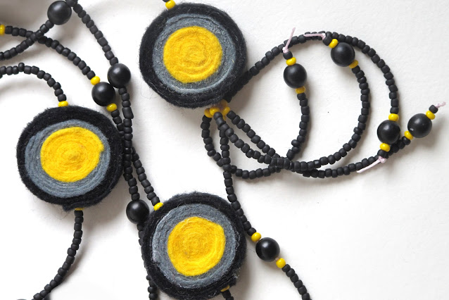 DIY - vilten schijfkralen/felt disc beads