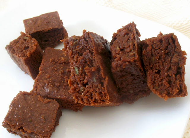 fudgy avocado brownies