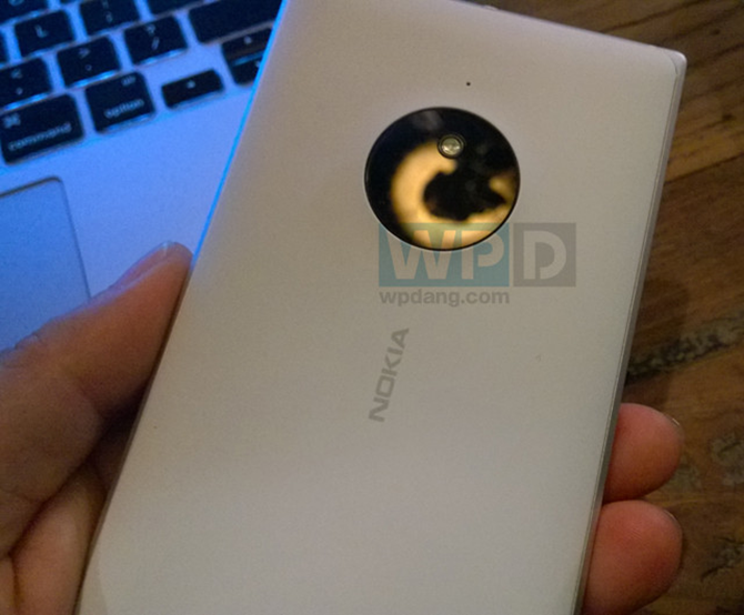WPDang_Lumia_830
